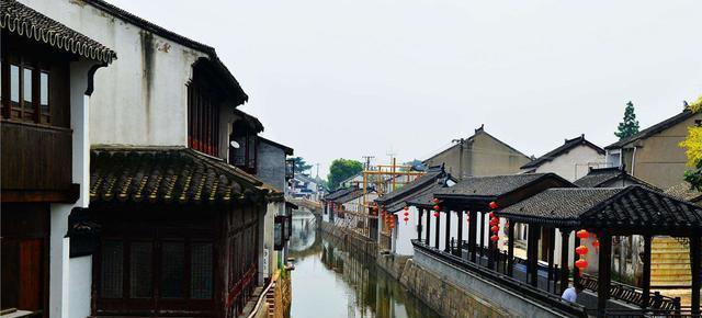 炼金术士塔